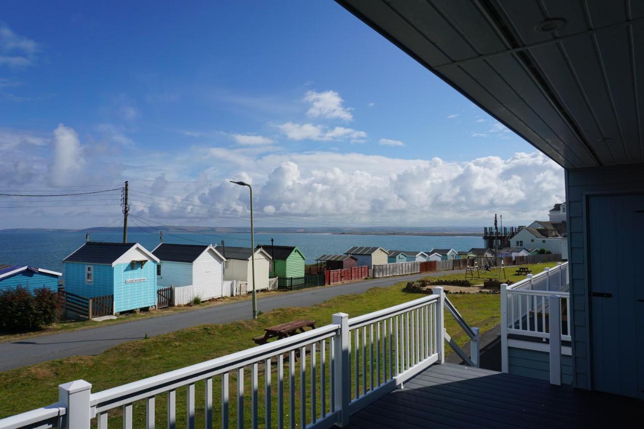Deluxe Lundy View Villa With Sea Views Westward Ho!  Bagian luar foto