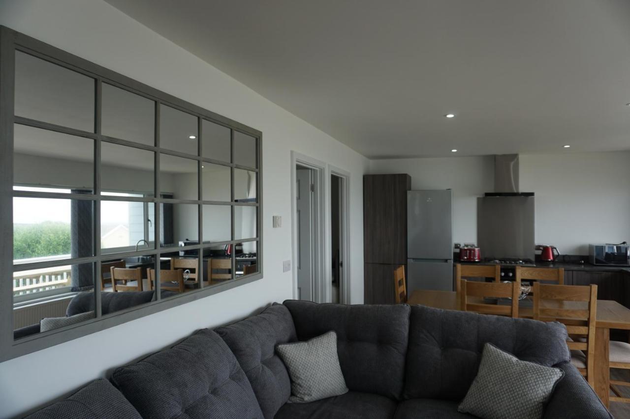 Deluxe Lundy View Villa With Sea Views Westward Ho!  Bagian luar foto